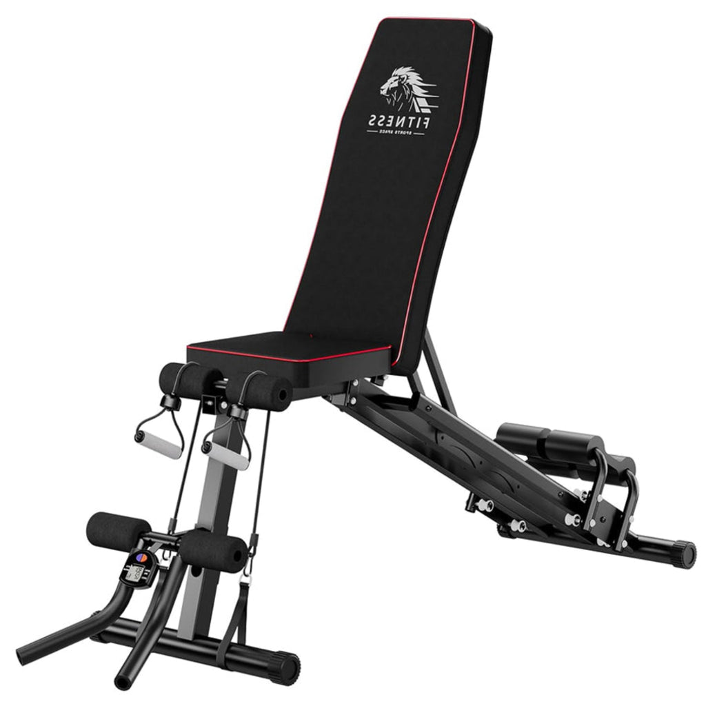 Banc de musculation noir avec des accents rouges sur fond blanc